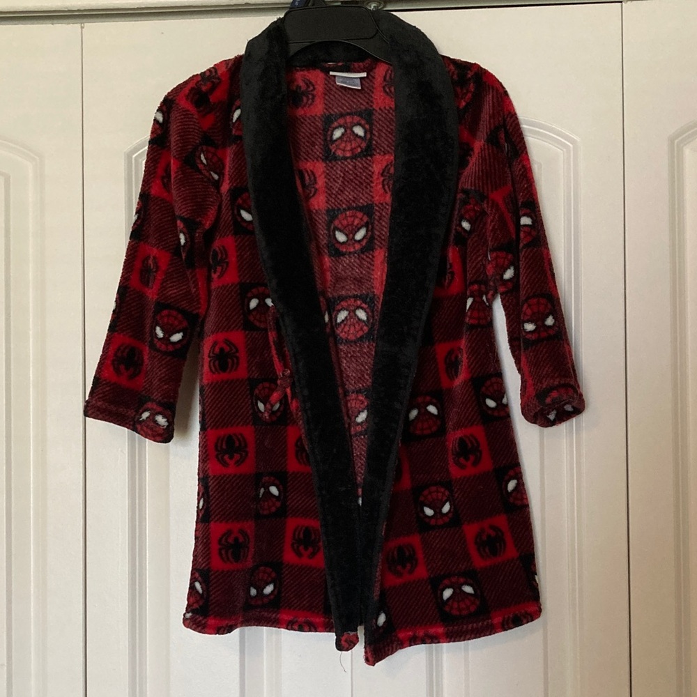 Red and Black Spider-Man Robe boys 4t/5t